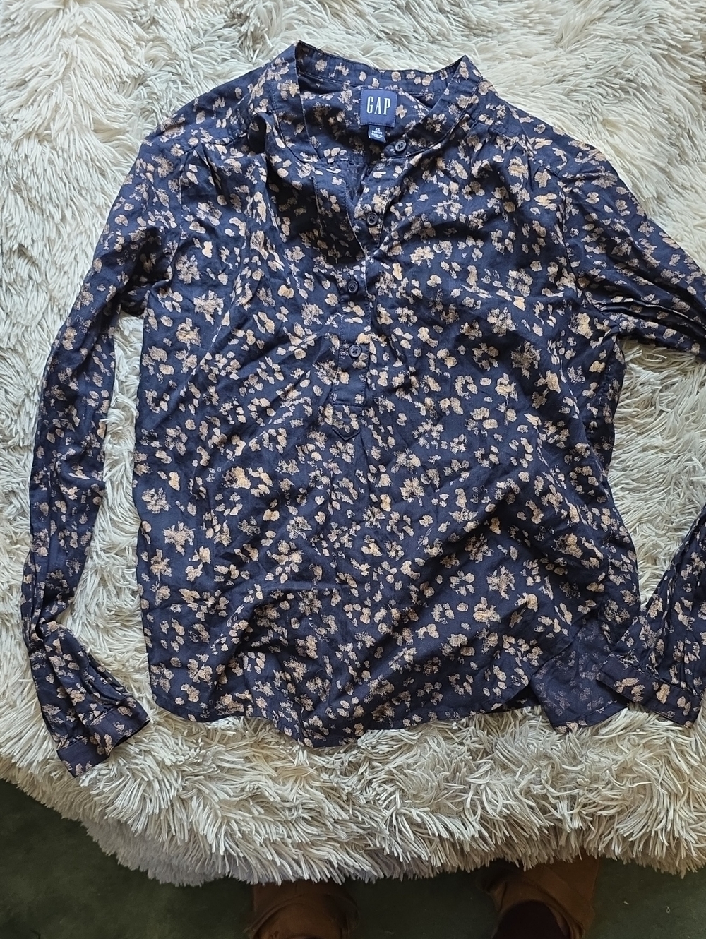 GAP Navy Button-Front Floral Shirt Petite